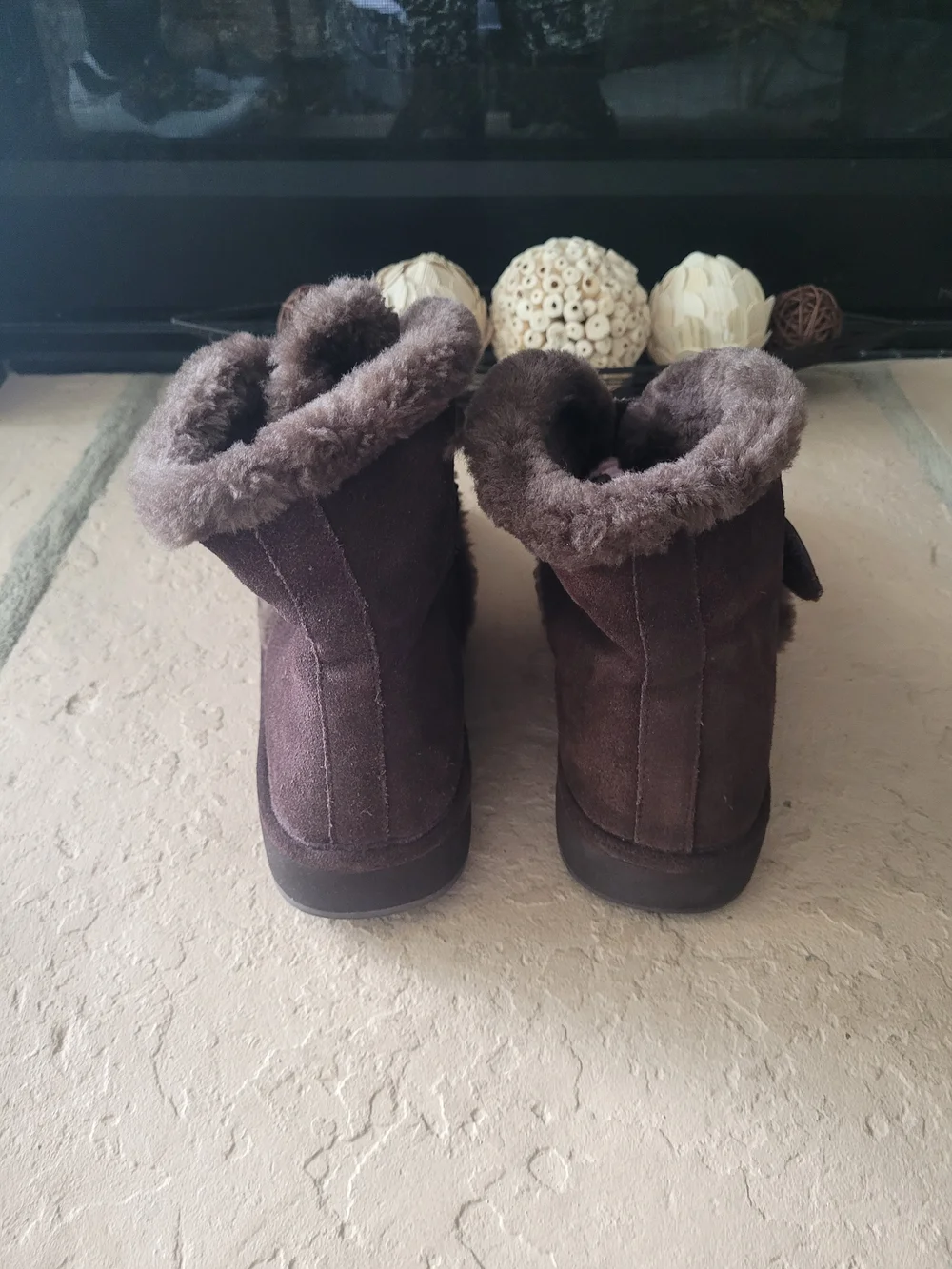 Size 10 M Michael Kors MK Brown Suede Shearling Lined Winter Women Boots